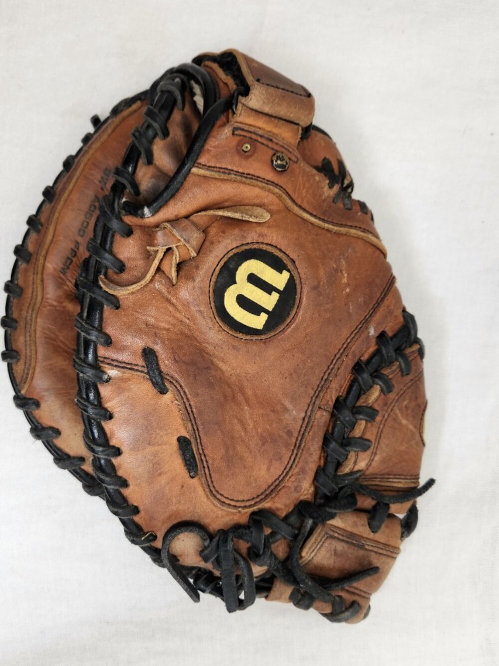 VTG Wilson Softball Mitt 32 Inch Ecco Leather A0500 FPCM Tan Black Catcher Glove - Picture 3 of 6